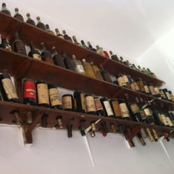 Taberna Amparín - Botellero