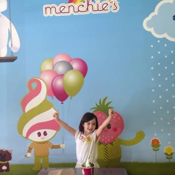 Menchies - Ice Cream & Frozen Yogurt Near Me - Miami Lakes, Florida