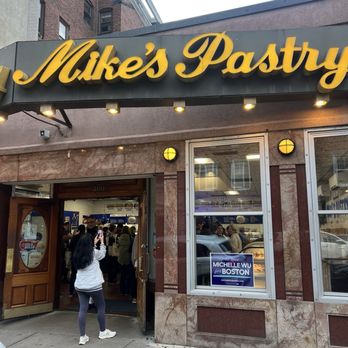 Mike's Pastry - Outside - Bakeries Near Me - Boston, Massachusetts