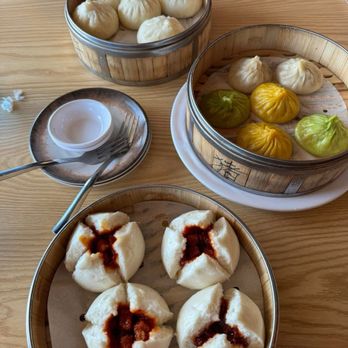 Dumpling Empire - Soup dumplings, beef buns and pork buns - Dim Sum Near Me - Omaha, Nebraska Dumpling Empire - Soup dumplings, beef buns and pork buns - Dim Sum Near Me - Omaha, Nebraska