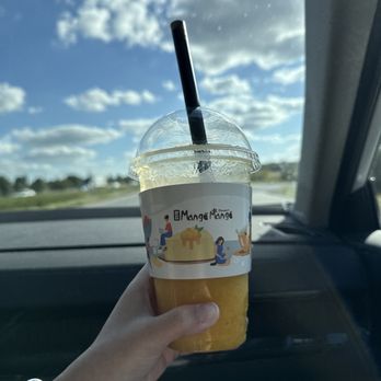 Mango Mango Dessert - mango smoothie - Desserts Near Me - Middletown, Delaware