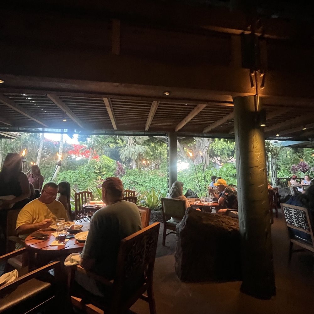 Keoki's Paradise - Lush scenery - Seafood Near Me - Koloa, Hawaii Keoki's Paradise - Lush scenery - Seafood Near Me - Koloa, Hawaii