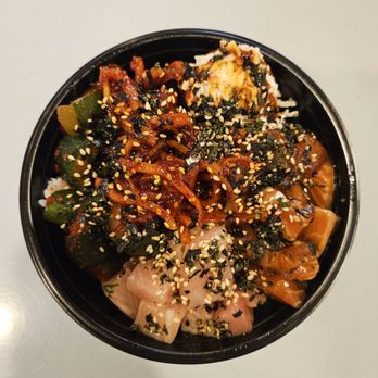 Poke Fix Hawaii - Hamachi, furikake salmon, taegu, cucumber salad, crab salad - Sushi Bars Near Me - Honolulu, Hawaii