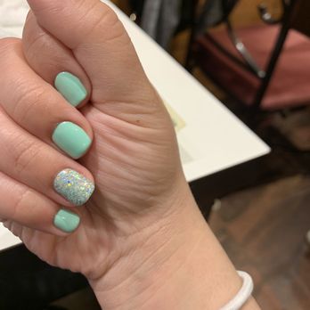 Kiki's Nails - Nail Salons Near Me - Astoria, New York