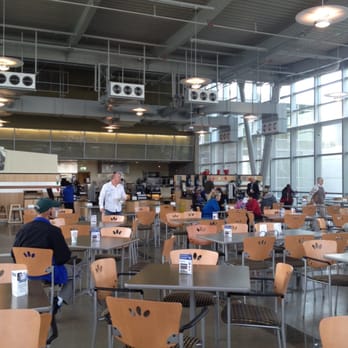 Patriot Cafe - Nice tables and high ceilings - American Near Me - Long Beach, California
