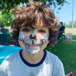 Arendale Events - We don't just have characters! We can also provide face painting for kids!