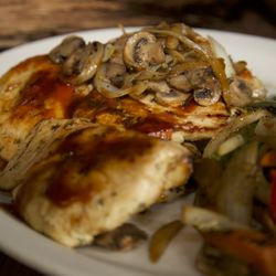 Gaslamp BBQ - Chicken Platter