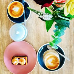 Tartan Rose Cakery and Deli - Coffee and a slice