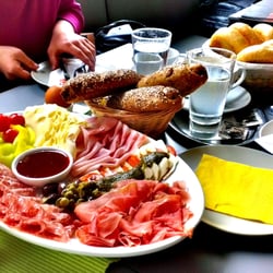 Deli