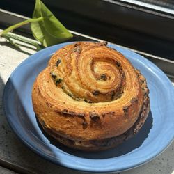 Klinger's Bread Company - Spinach & 4 Cheese Croissant