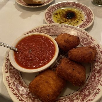 Chiapparelli's Restaurant - Fried Mozzarella - Italian Near Me - Baltimore, Maryland Chiapparelli's Restaurant - Fried Mozzarella - Italian Near Me - Baltimore, Maryland
