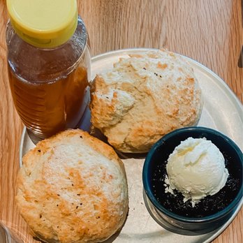 Tupelo Honey Southern Kitchen & Bar - Biscuits for a Cause - Southern Near Me - Des Moines, Iowa Tupelo Honey Southern Kitchen & Bar - Biscuits for a Cause - Southern Near Me - Des Moines, Iowa