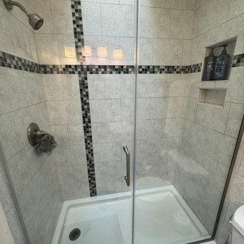 Smart House Remodeling - New shower door installed - General Contractors Near Me - Spotsylvania, Virginia