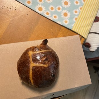 Faria Bakery - Hot CROSS bun - Bakeries Near Me - Sacramento, California