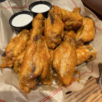 Chili's - Wings - American Near Me - Temecula, California