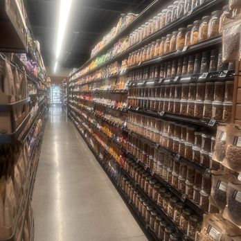 Erewhon - Grocery Near Me - Los Angeles, California