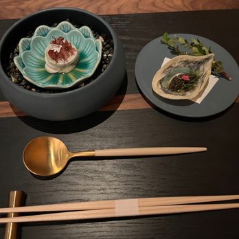 n/naka - L oyster w fermented white asparagus, R caviar w edible leaf :) - Japanese Near Me - Los Angeles, California n/naka - L oyster w fermented white asparagus, R caviar w edible leaf :) - Japanese Near Me - Los Angeles, California