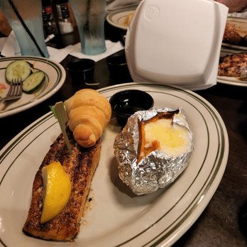 Willie Sue's - Like we are going to put a plate full of food in that. I don't think so... - Bars Near Me - Sumter, South Carolina Willie Sue's - Like we are going to put a plate full of food in that. I don't think so... - Bars Near Me - Sumter, South Carolina