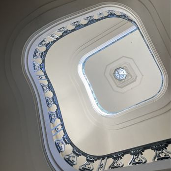 Pasadena City Hall - Pasadena City Hall staircase - Landmarks & Historical Buildings Near Me - Pasadena, California Pasadena City Hall - Pasadena City Hall staircase - Landmarks & Historical Buildings Near Me - Pasadena, California