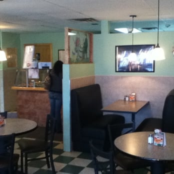 New York Pizzeria - the dining area - Pizza Near Me - Marathon, New York New York Pizzeria - the dining area - Pizza Near Me - Marathon, New York