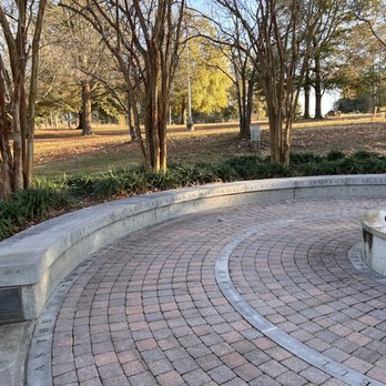 Rest Stop I-95 North - Memorial bench - Rest Stops Near Me - Santee, South Carolina