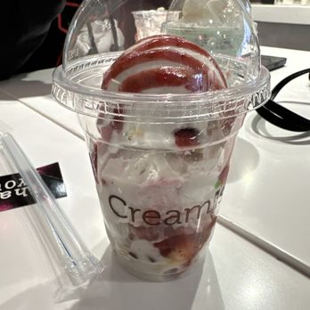 Creamistry - Coconut, strawberry, banana, almond! - Ice Cream & Frozen Yogurt Near Me - Gilbert, Arizona