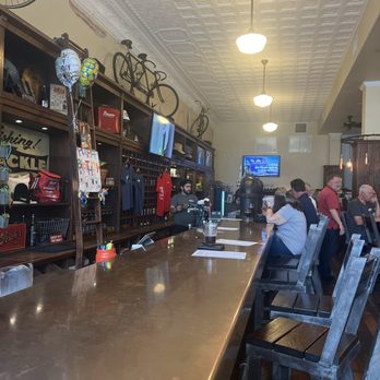 Hardware Store Brewing - Bar area - New American Near Me - Titusville, Florida