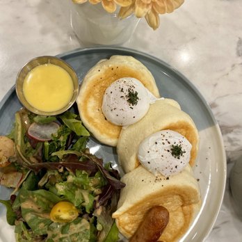 Fufu Pancake Cafe - Eggs Benedict w/ Oyama Sausage - Pancakes Near Me - Vancouver, British Columbia Fufu Pancake Cafe - Eggs Benedict w/ Oyama Sausage - Pancakes Near Me - Vancouver, British Columbia