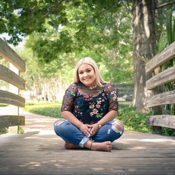 Helen's Park - Julissa Salas Photography - Parks Near Me - Houston, Texas Helen's Park - Julissa Salas Photography - Parks Near Me - Houston, Texas