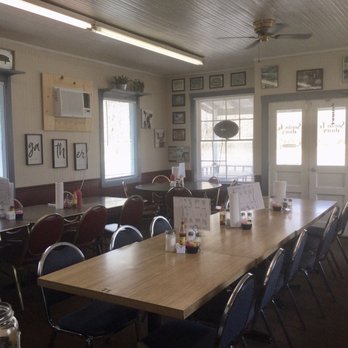 Santa Fe Diner - tables and chairs in a restaurant - Diners Near Me - Santa Fe, Tennessee Santa Fe Diner - tables and chairs in a restaurant - Diners Near Me - Santa Fe, Tennessee