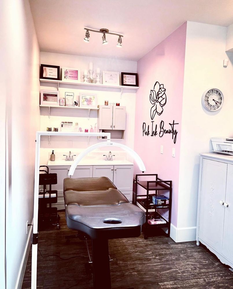 Pink Ink Beauty Logo