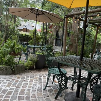 Mimi’s Famous Crepes - Outdoor garden to enjoy your crepes. - Creperies Near Me - St. Augustine, Florida Mimi’s Famous Crepes - Outdoor garden to enjoy your crepes. - Creperies Near Me - St. Augustine, Florida