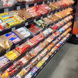 Dunkin' - LED candy display