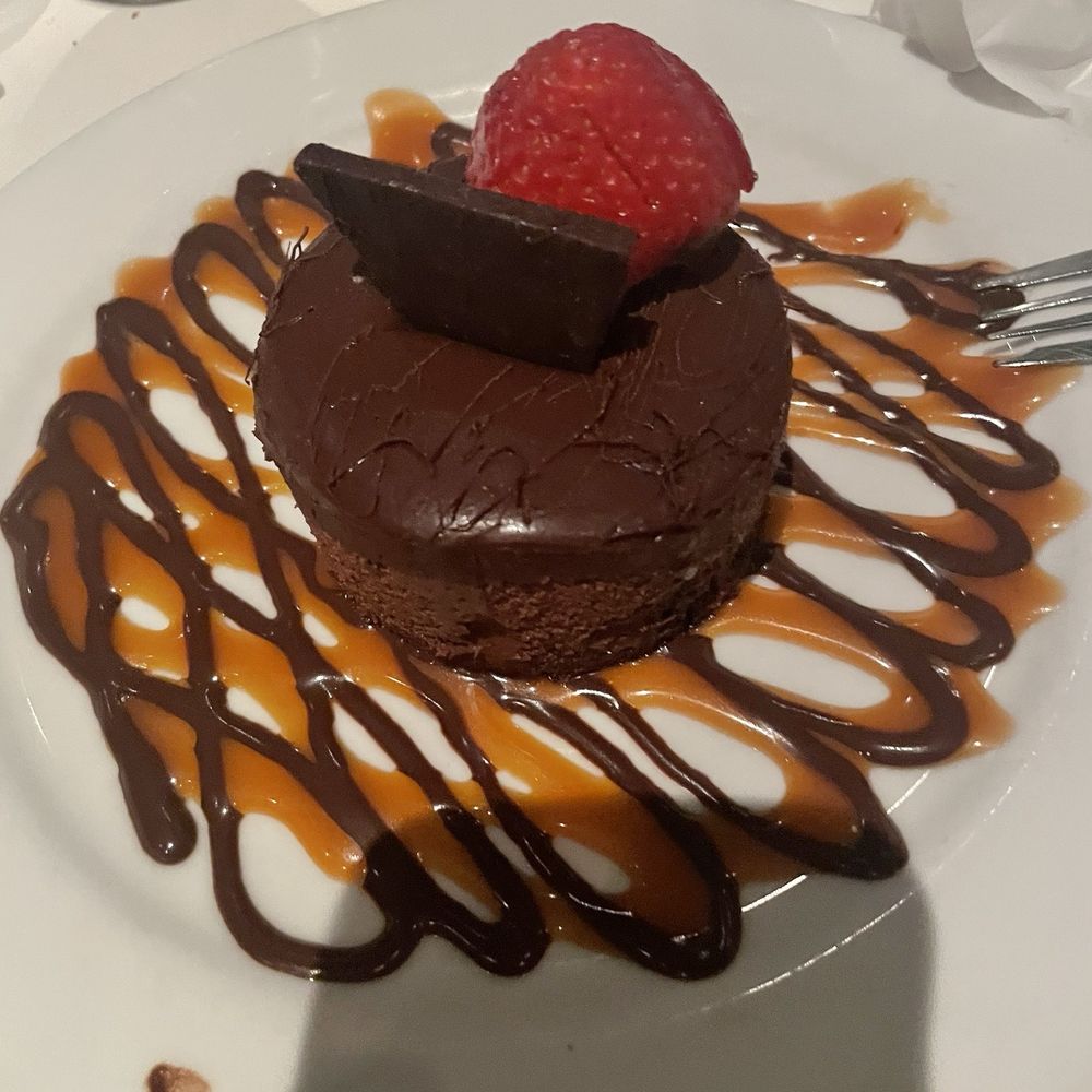 Dal Rae Restaurant - Delicious Chocolate Cake. - Steakhouses Near Me - Pico Rivera, California Dal Rae Restaurant - Delicious Chocolate Cake. - Steakhouses Near Me - Pico Rivera, California