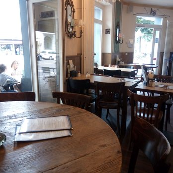 Schwan - Schwan innen / Schwan inside - Cafes Near Me - Dusseldorf, NW