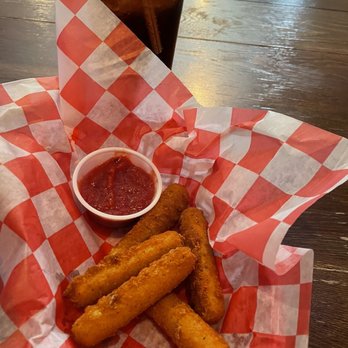 Lovell's Tavern - Cheese sticks - Pubs Near Me - Columbus, Ohio