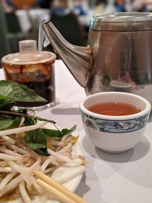 Red Pepper Chinese and Vietnamese Cuisine by null
