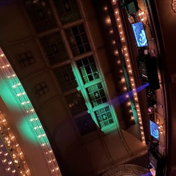 Auditorium Theatre - Cool roof - Performing Arts Near Me - Chicago, Illinois