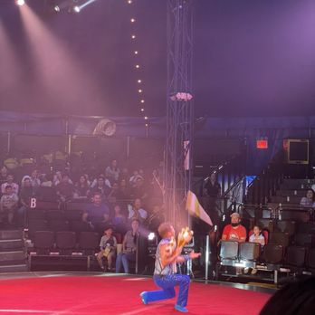 Yelp Night: Flip Circus - Houston - Juggler - Yelp Events Near Me - Houston, Texas Yelp Night: Flip Circus - Houston - Juggler - Yelp Events Near Me - Houston, Texas
