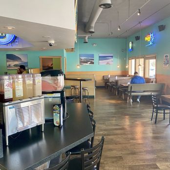 Spencer Makenzie's - Tables - Seafood Near Me - Camarillo, California Spencer Makenzie's - Tables - Seafood Near Me - Camarillo, California