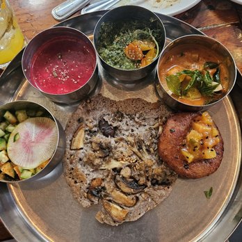 Pondicheri - Vishnu thali - Indian Near Me - Houston, Texas Pondicheri - Vishnu thali - Indian Near Me - Houston, Texas