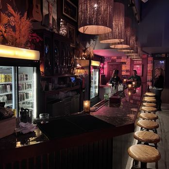 Snakebite Roadhouse - Wine and beer available as of the time of this review. Full liquor availability expected shortly. - Venues & Event Spaces Near Me - Yucca Valley, California