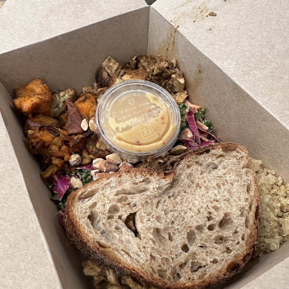 sweetgreen - Healthy Salads, Wraps, and Bowls - BBQ chicken??? Did not come with bbq sauce - Salad Near Me - Scarsdale, New York sweetgreen - Healthy Salads, Wraps, and Bowls - BBQ chicken??? Did not come with bbq sauce - Salad Near Me - Scarsdale, New York