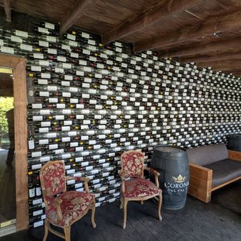 Corona del Valle - Wineries Near Me - Valle de Guadalupe, BCN