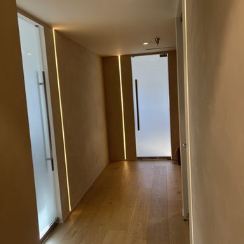MDRN Construction - General Contractors Near Me - Burbank, California