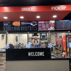 Domino's Pizza - Customer service counter