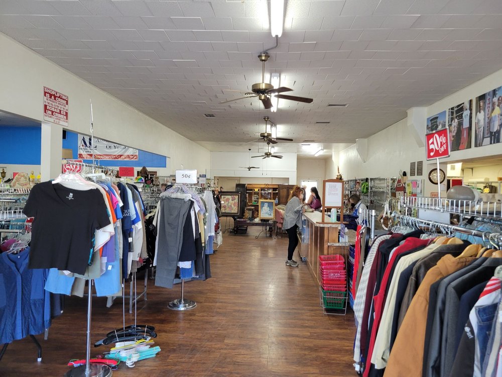 ASSISTANCE LEAGUE OF YUMA Updated September 2024 1054 S 4th Ave