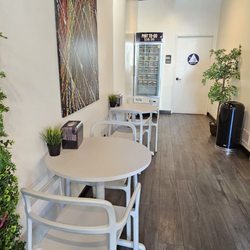 Orange County Creamery - Seating area