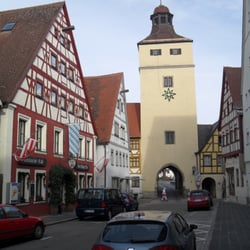 Am Ellinger Tor
