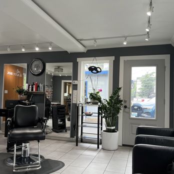 Beauty Box Salon - Hair Salons Near Me - Portland, Oregon Beauty Box Salon - Hair Salons Near Me - Portland, Oregon